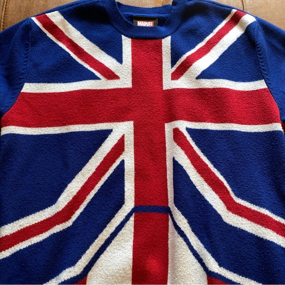Her Universe Marvel Doctor Strange Captain Carter Union Jack Sweater - Picture 3 of 7
